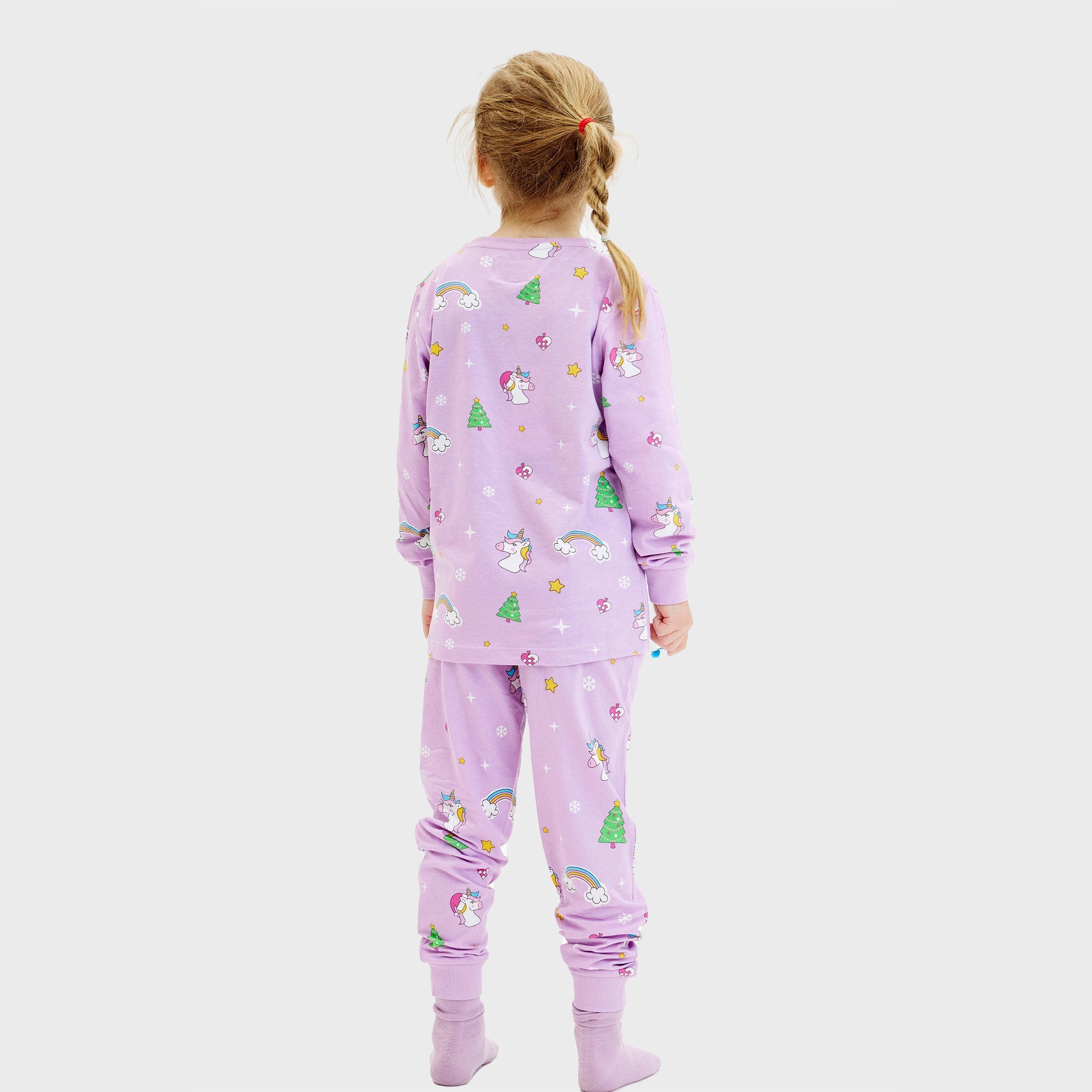 Lila Einhorn-Weihnachtspyjama Kinder mit bunten Weihnachtsmotiven, weihnachtspullover damen und herren inspiriert.